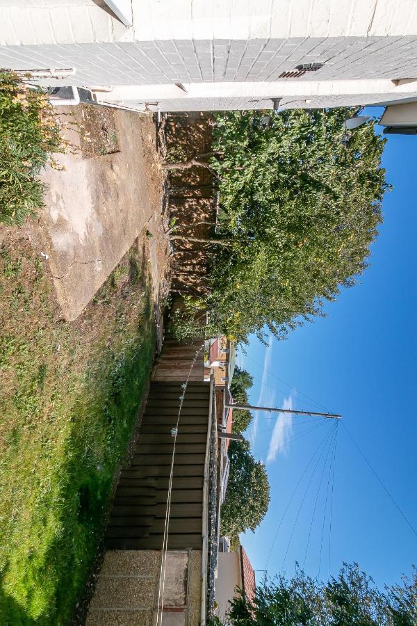 ฮิลเครสต์ ลอดจ์ Villa สตีเวนิจ ภายนอก รูปภาพ